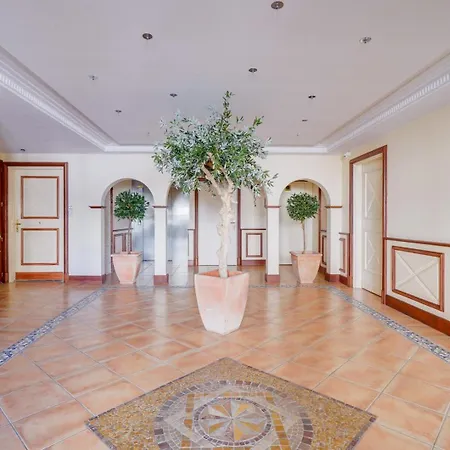 Διαμέρισμα Jammes : 5 Personnes, Terrasse, Parking, Proche Plage